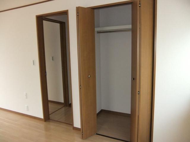 Same specifications photos (Other introspection). Same specifications