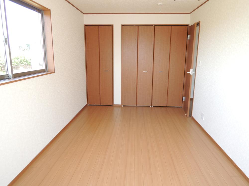 Same specifications photos (Other introspection). Western-style (same specifications)