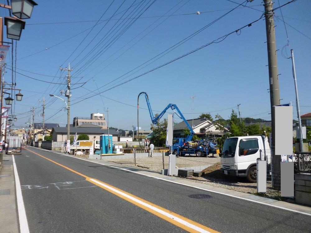 Local photos, including front road. Local (September 2013) Shooting