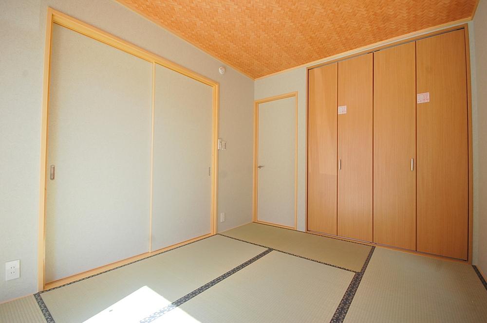 Same specifications photos (Other introspection). Example of construction