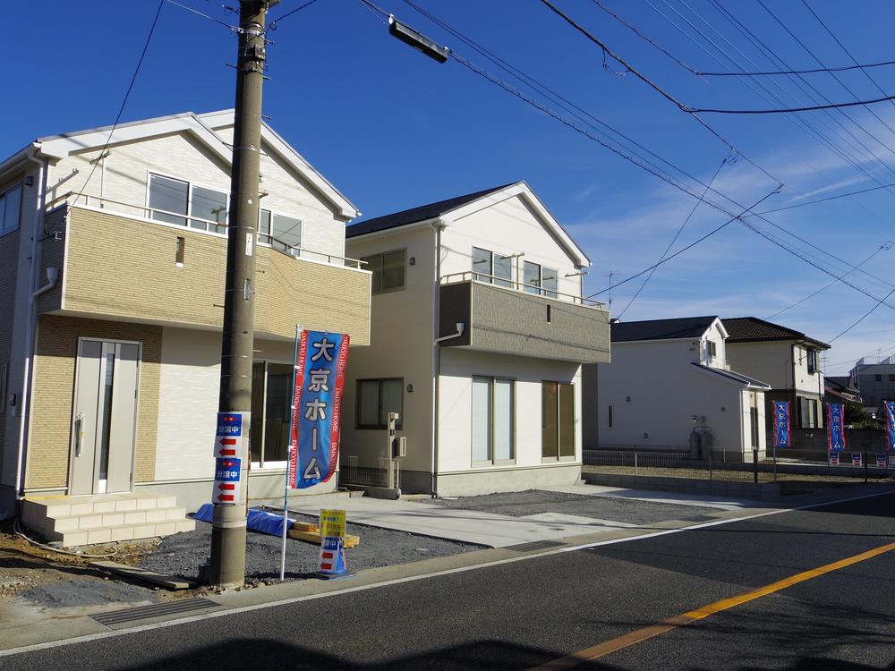 Local appearance photo. 1 Building appearance