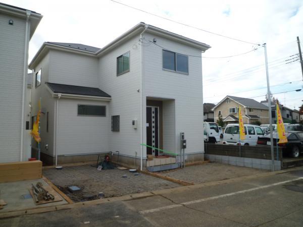 Local photos, including front road