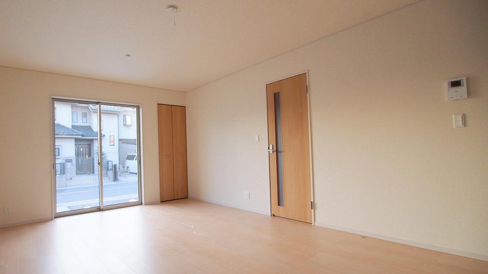 Living. Indoor (11 May 2013) Shooting