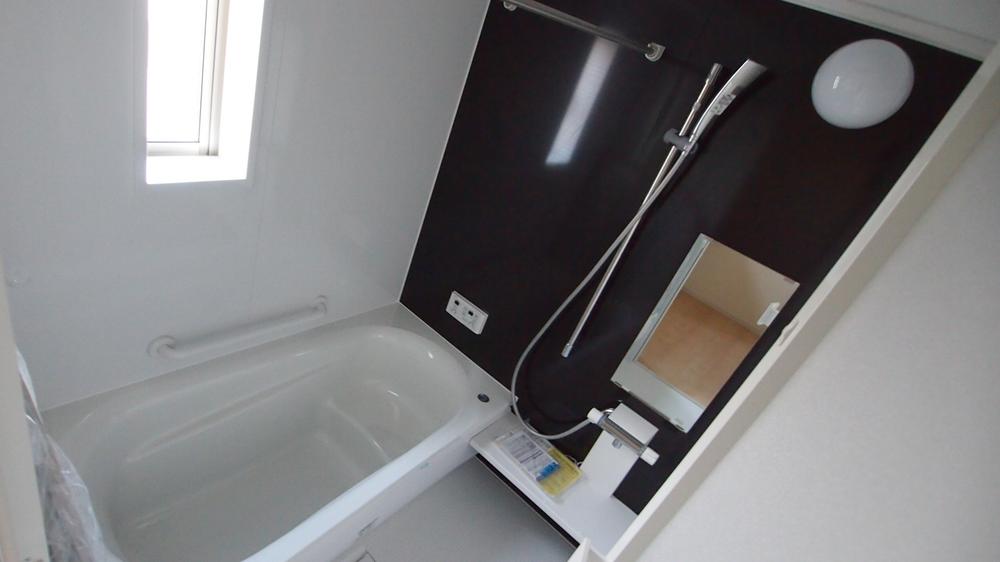 Bathroom. Indoor (11 May 2013) Shooting