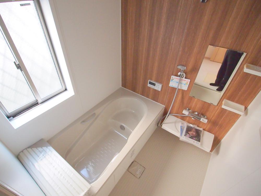 Bathroom. 1 Building bathroom