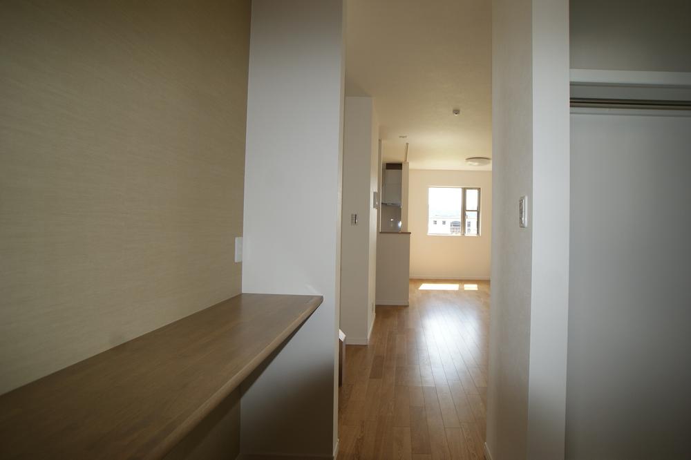 Same specifications photos (Other introspection). Example of construction Corridor