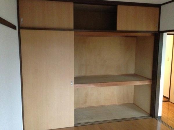 Receipt. South Western-style is one surface storage! 