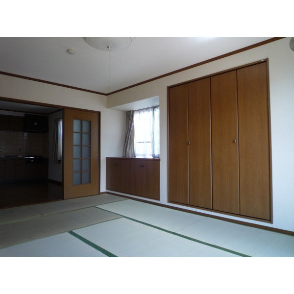 Living and room. Bright Japanese-style room