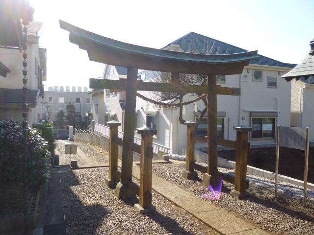 Other. East side, Passage of order per yang ・ Ventilation is good.