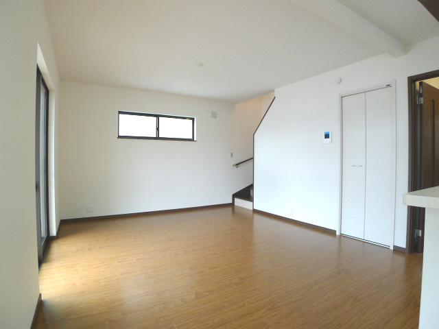 Living. Living Room (B Building)