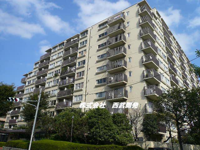 Local appearance photo. Local (July 2012) shooting