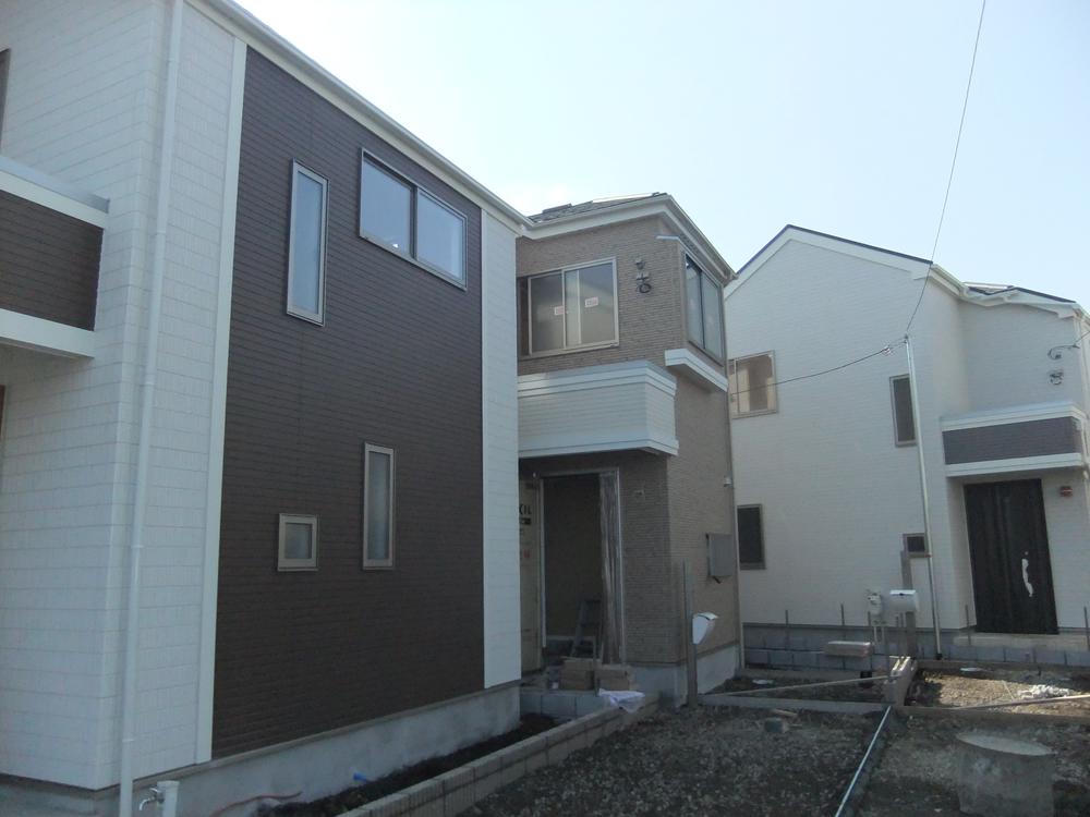 Local photos, including front road