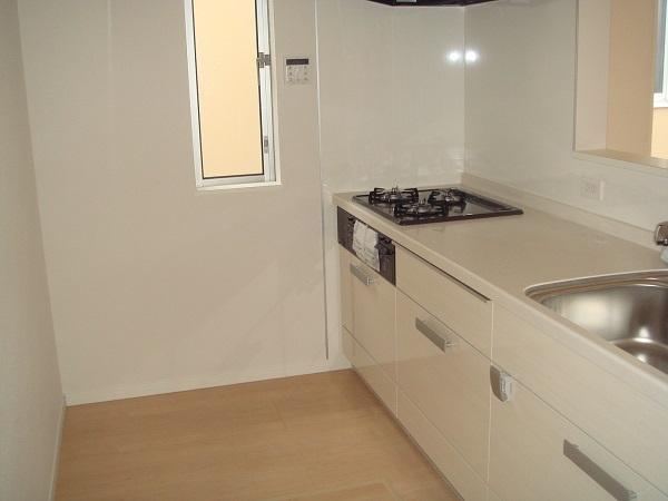 Kitchen. Building completed