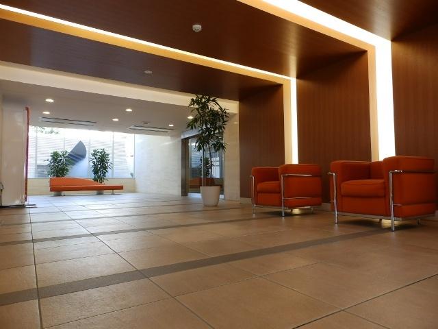 Other. Mansion is a lobby with a feeling of luxury that I do not think very apartment entrance.