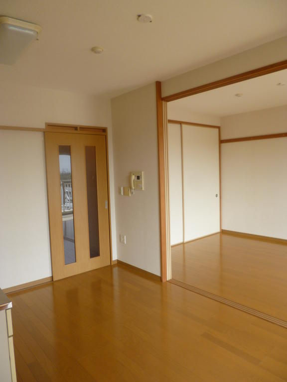 Living and room. Bright living room facing south. Floor heating installation!