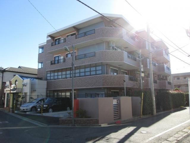 Local appearance photo