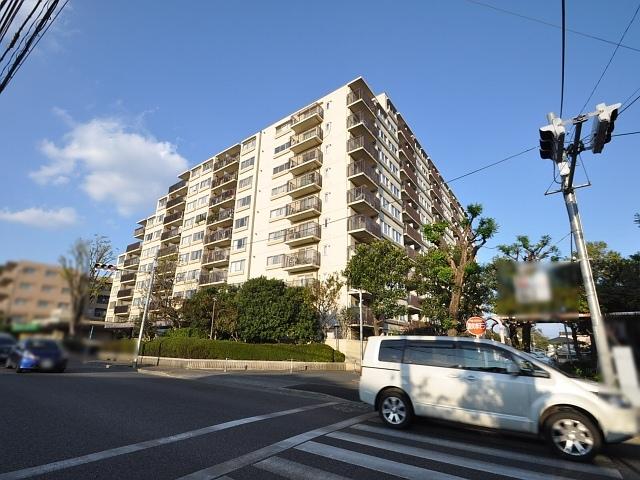 Local appearance photo. Zon'nenhaimu Tanashi contact road situation