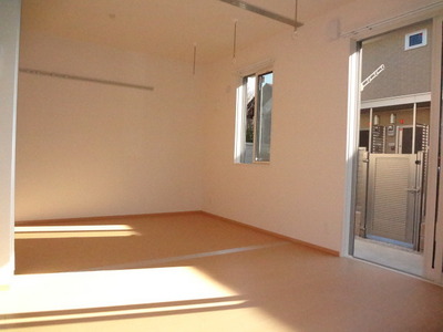 Living and room. ◆ South side of the living room ・ Western style room ◆