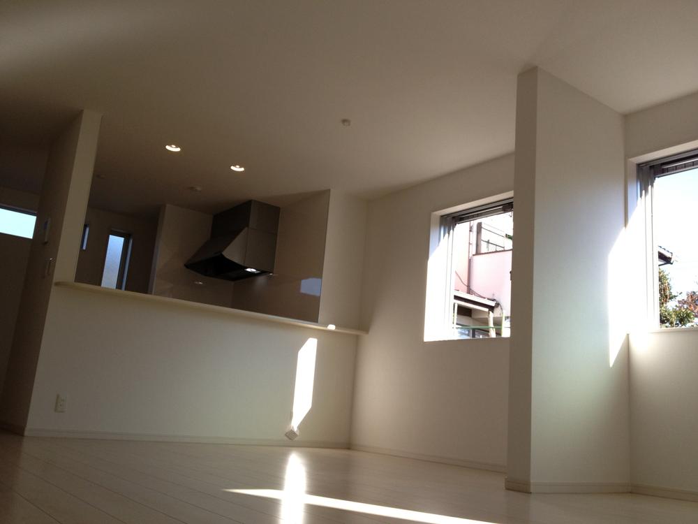 Living. Indoor (11 May 2013) Shooting