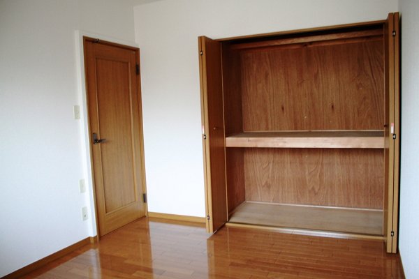 Other room space. Large storage