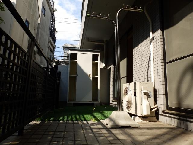 Other common areas. Private garden