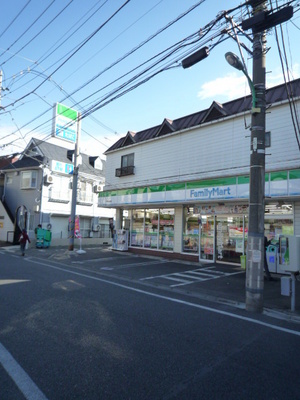 Convenience store. 3-minute convenience store walk up (convenience store) 260m