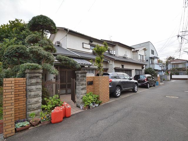 Local land photo. Nishitokyo Hibarigaoka 22013.12.23 the time of shooting There Furuya