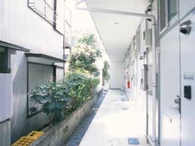 Other. 5m to Entrance internal (Other)