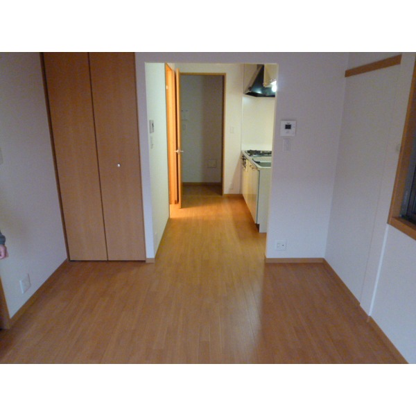 Living and room. Southeast Corner Room