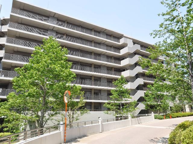 Local appearance photo. Park West Tokyo West block appearance