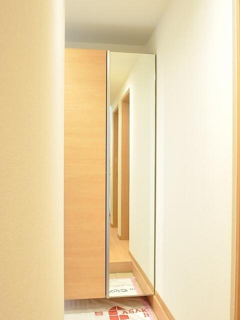 Other introspection. Nishitokyo Minami-machi 1-chome entrance