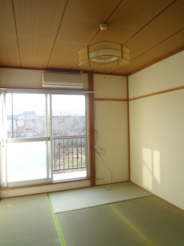 Other room space. Second floor Japanese-style room 6 quires