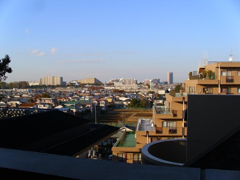 View photos from the dwelling unit. View (November 2013) Shooting