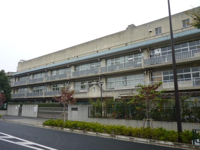 Junior high school. Akiraho until junior high school 670m