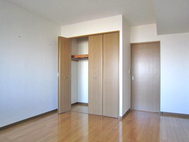 Receipt. With closet