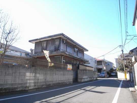 Local appearance photo