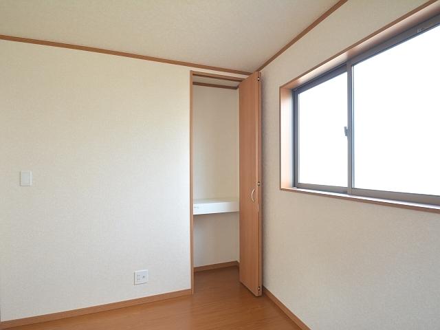 Local appearance photo. Receipt