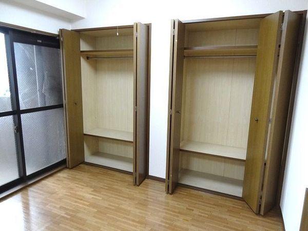 Receipt. There are a number of storage. This is the storage of the folding Toshiki.