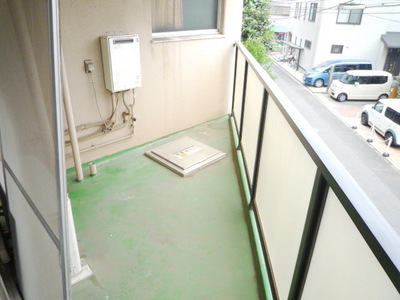 Balcony. Spacious balcony