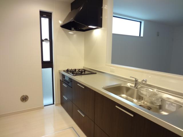 Same specifications photo (kitchen). Same specifications