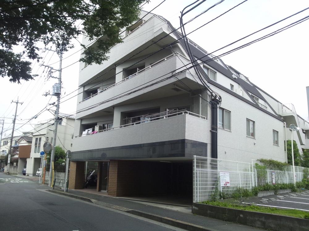 Local appearance photo. Local (July 2013) Shooting