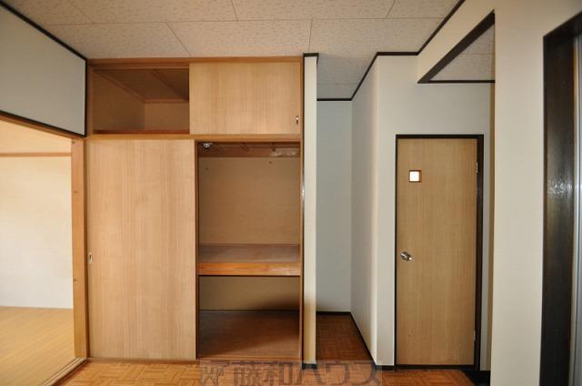 Other room space. Same property Another room