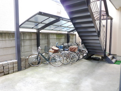 Other. 5m to bicycle parking lot (Other)