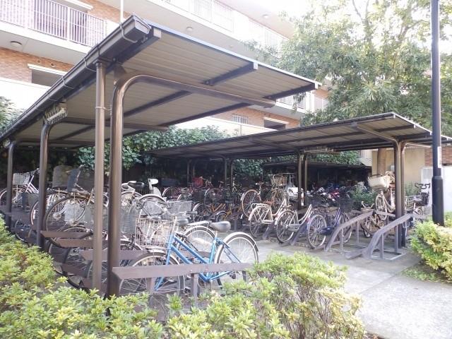 View photos from the dwelling unit