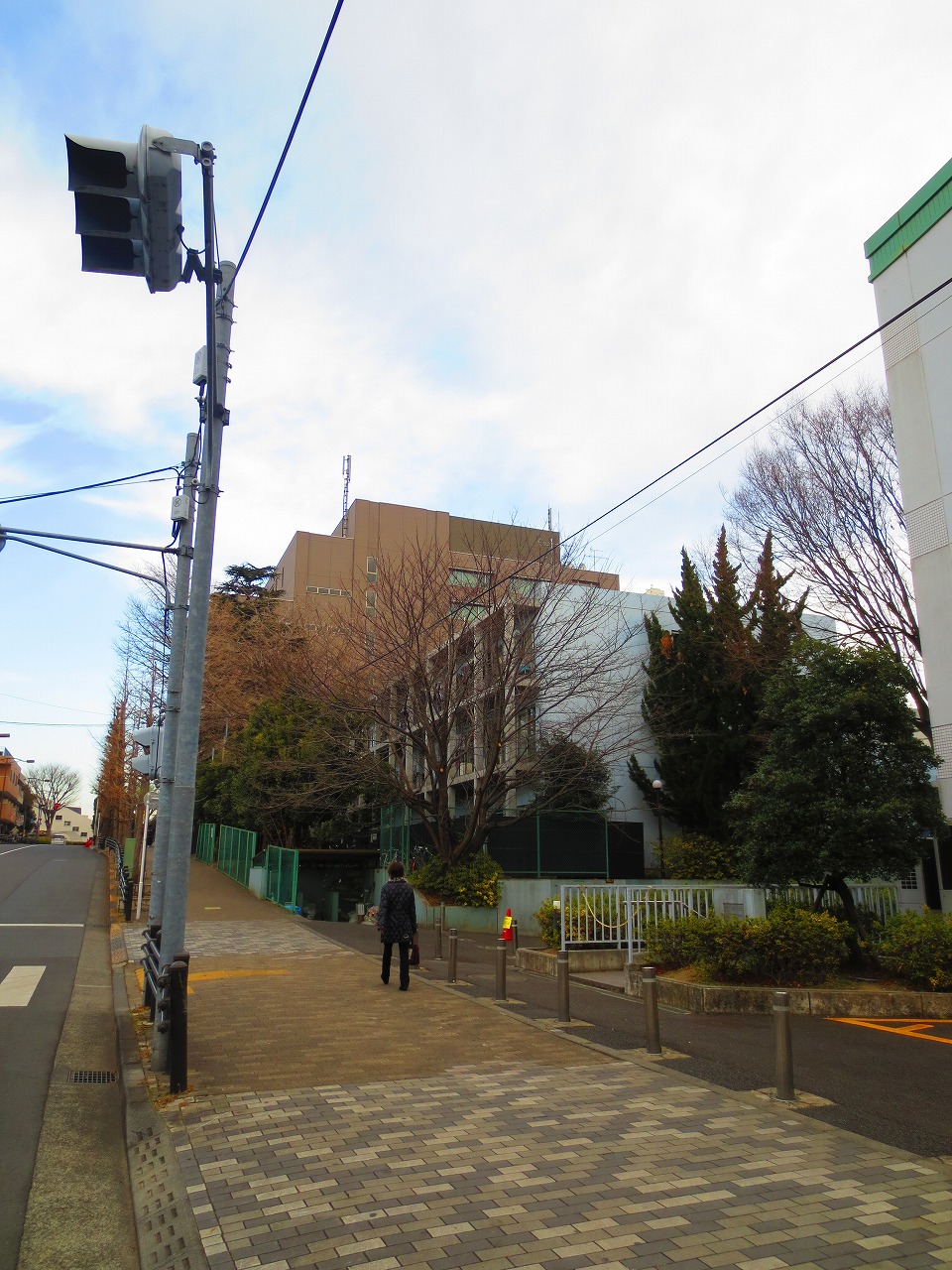 University ・ Junior college. Private Waseda University Higashifushimi campus (University ・ 942m up to junior college)