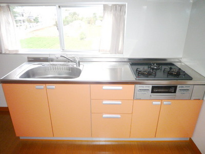 Kitchen. 3-burner stove ・ With grill