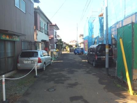 Local photos, including front road. Local (November 16, 2013) Shooting