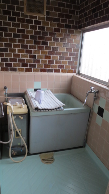 Bath. With add cook function. You can say there is a window! !