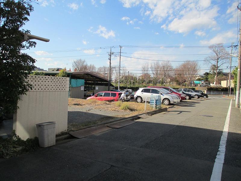 Local land photo. A quiet residential area. Relaxed some front road of about 5m