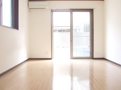 Living and room. Corner room bright two-sided lighting